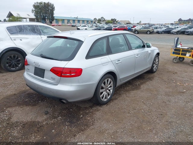 2010 AUDI A4 WAUSFAFL1AA034150 Photo 3