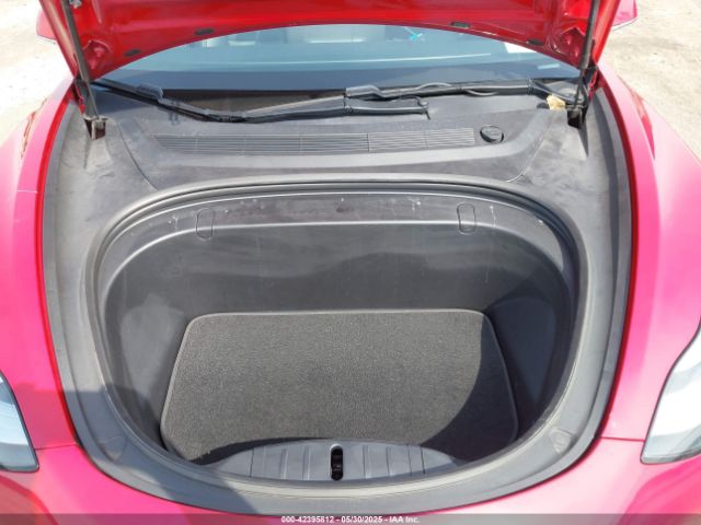 5YJ3E1EB4JF085068 Tesla Model 3 Long Range/performance