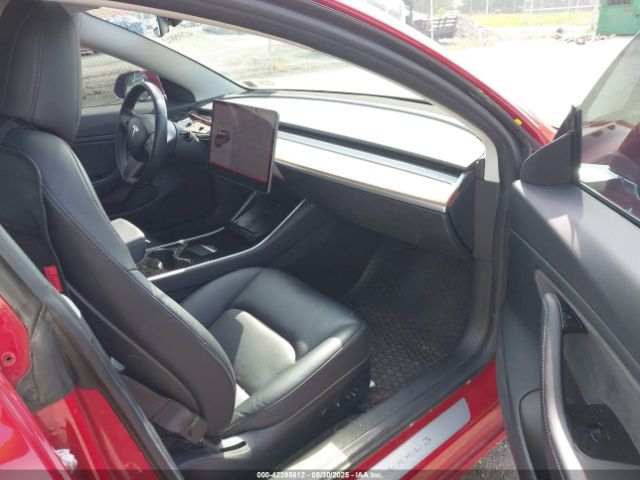5YJ3E1EB4JF085068 Tesla Model 3 Long Range/performance
