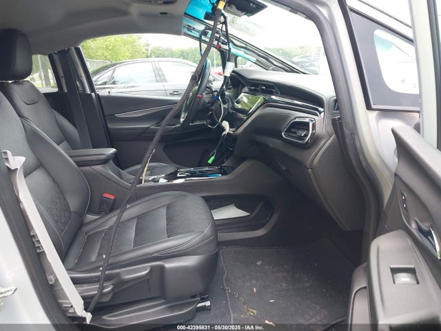 1G1FX6S04N4102030 Chevrolet 2022