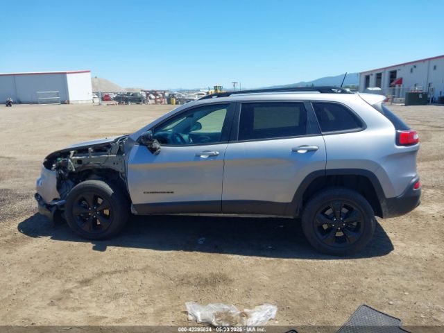 1C4PJMCB3GW191226 Jeep Cherokee Altitude