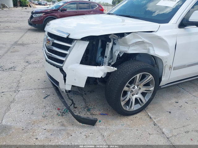2016 CADILLAC ESCALADE ESV 1GYS3JKJ3GR230952 Photo 5