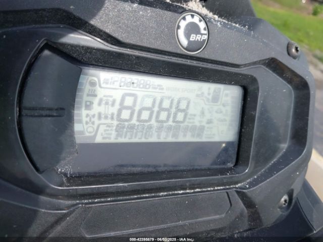 2022 CAN-AM OUTLANDER 3JBLWAY40NJ000114 Photo 6