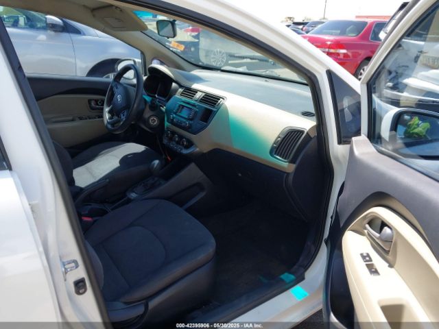 KNADM4A36E6331642 KIA RIO LX