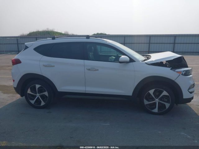KM8J3CA27GU257250 Hyundai Tucson