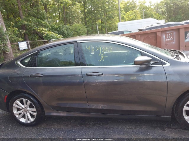 Chrysler 200 Limited 2015 1C3CCCABXFN750530 Image 13