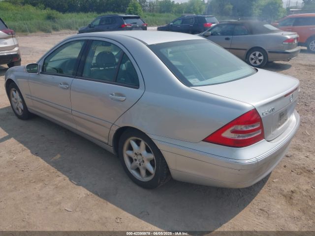 2003 MERCEDES-BENZ C 240 WDBRF81J53F415391 Photo 2