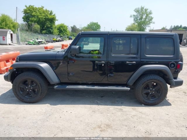 1C4HJXDG2MW789125 Jeep Wrangler Unlimited Sport Altitude 4x4