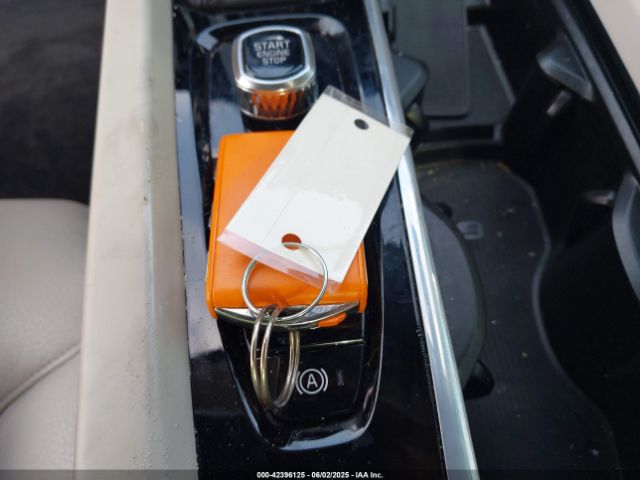 2021 VOLVO XC60 YV4102DK8M1726892 Photo 10