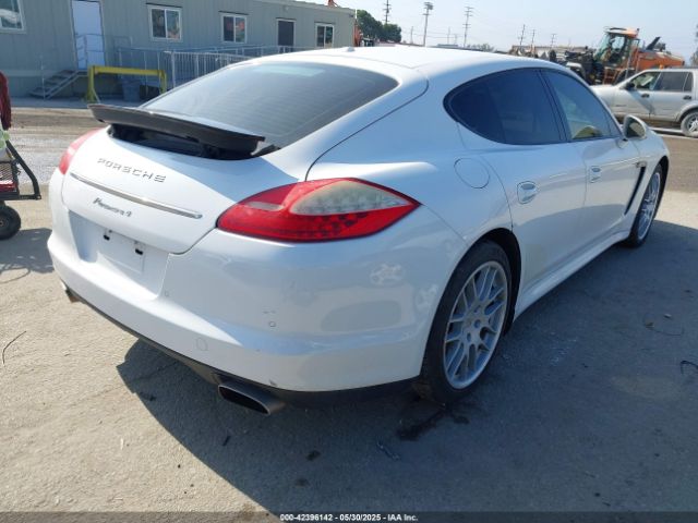 2011 PORSCHE PANAMERA WP0AA2A75BL010310 Photo 3