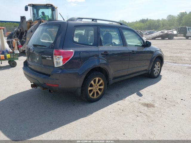 2013 SUBARU FORESTER JF2SHABC8DG409179 Photo 3