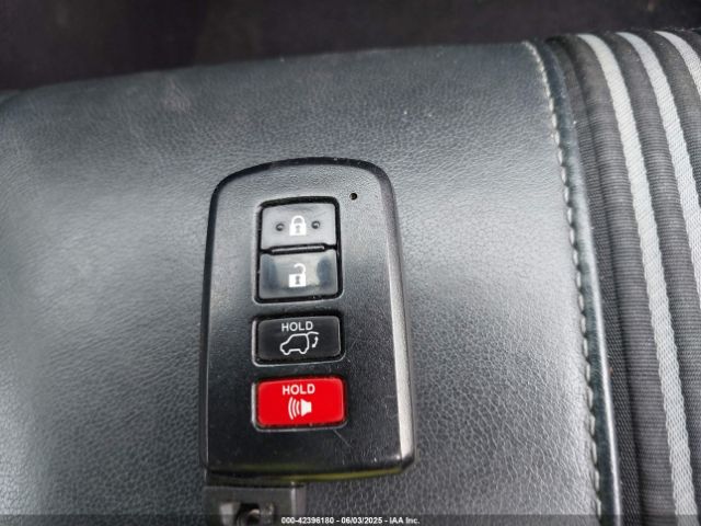 2017 TOYOTA HIGHLANDER 5TDJZRFH0HS417638 Photo 10