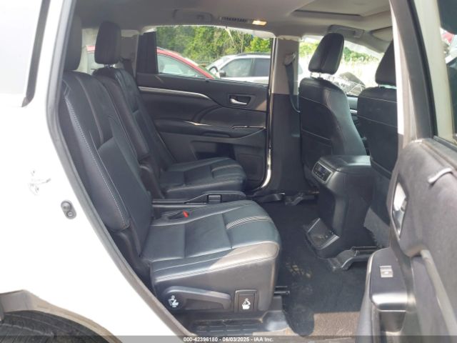 2017 TOYOTA HIGHLANDER 5TDJZRFH0HS417638 Photo 7