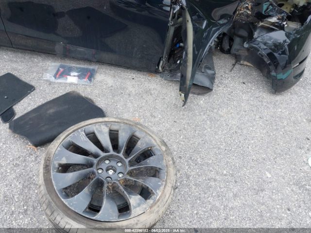 7SAYGDEF8NF545894 Tesla Model Y