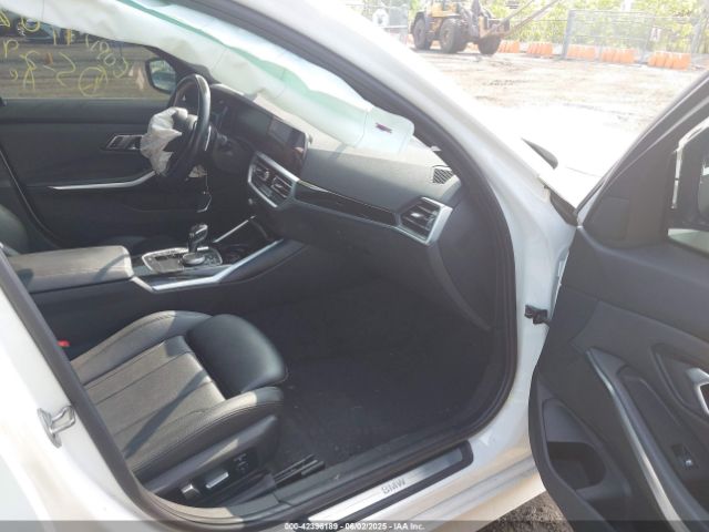 2019 BMW 330I WBA5R7C51KAJ80336 Photo 4