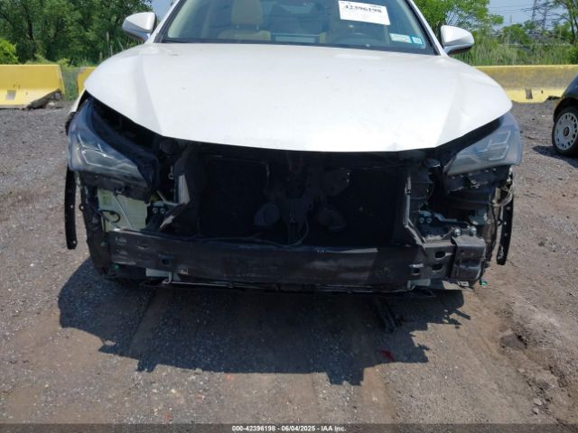 JTJBARBZ0J2168794 Lexus NX 300