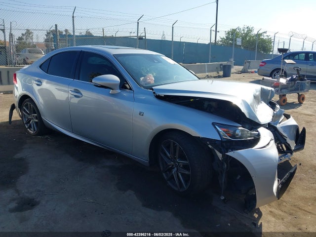 2017 LEXUS IS 200T JTHBA1D20H5057819