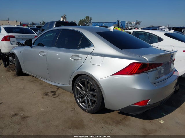 2017 LEXUS IS 200T JTHBA1D20H5057819 Photo 2