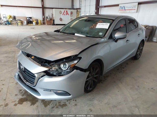 3MZBN1V32JM263539 Mazda py