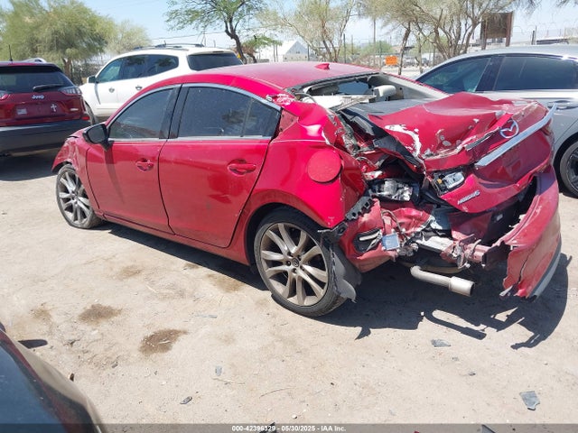 JM1GJ1W56F1180303 Mazda 2015