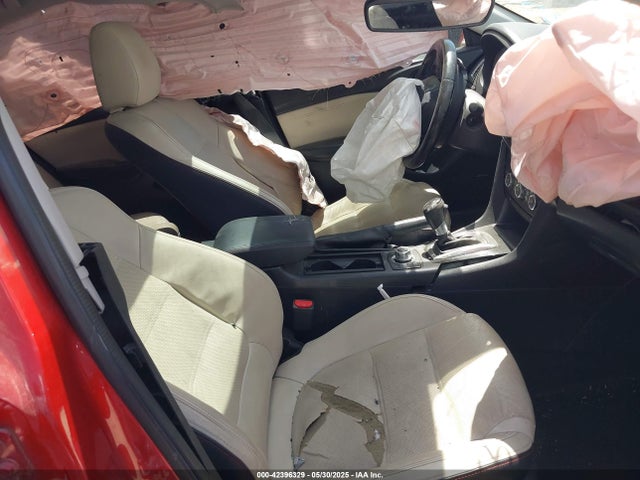 JM1GJ1W56F1180303 Mazda 2015