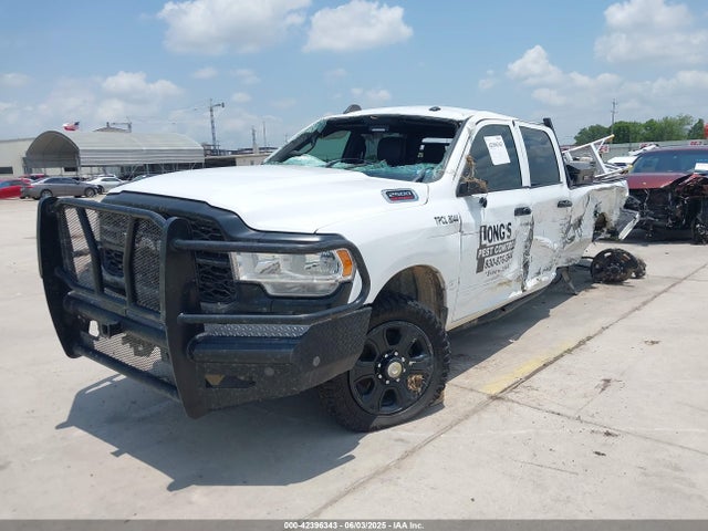 3C6UR5HL8NG177506 RAM 2500