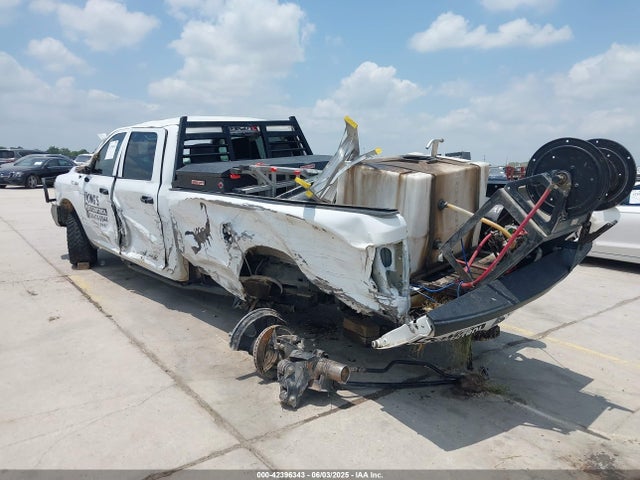 3C6UR5HL8NG177506 RAM 2500