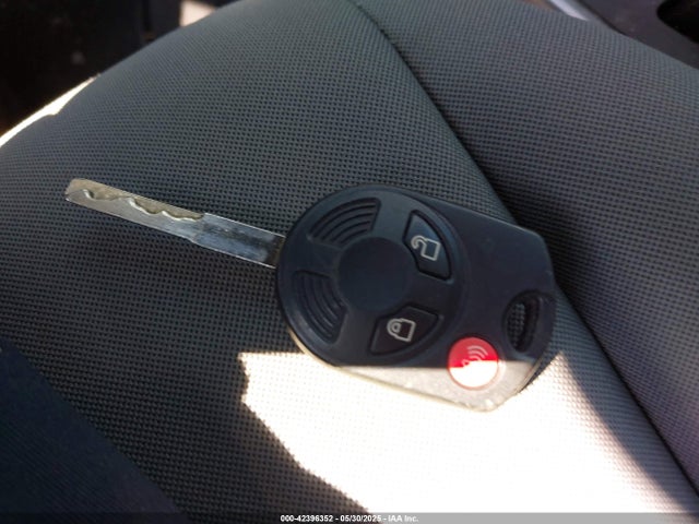 1FMCU9GX2GUB28151 Ford ESCAPE SE