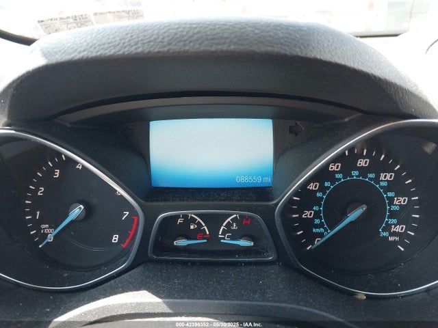 1FMCU9GX2GUB28151 Ford ESCAPE SE