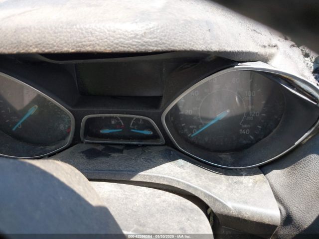 1FMCU0GD7JUB44693 Ford ESCAPE SE