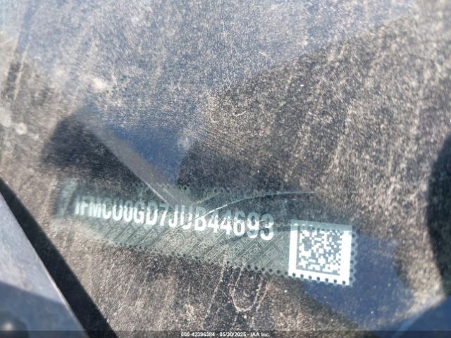 1FMCU0GD7JUB44693 Ford ESCAPE SE