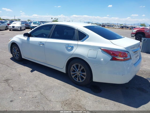 1N4AL3AP2FN886705 Nissan 2015