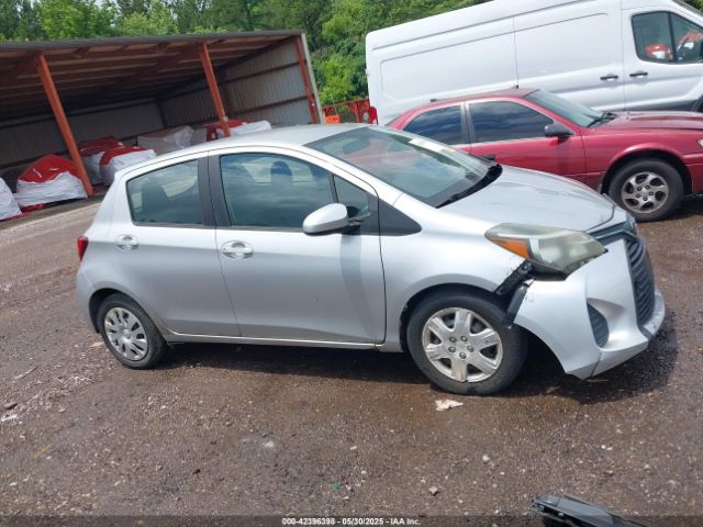 VNKKTUD34FA028390 Toyota YARIS L