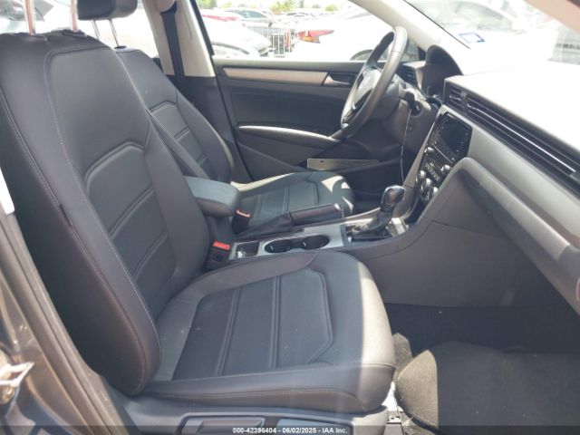 2022 VOLKSWAGEN PASSAT 1VWSA7A38NC009376 Photo 4