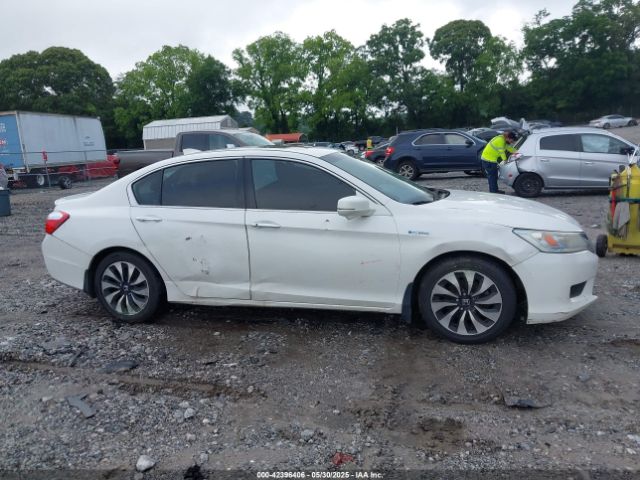 1HGCR6F7XFA010579 Honda Accord Hybrid Touring