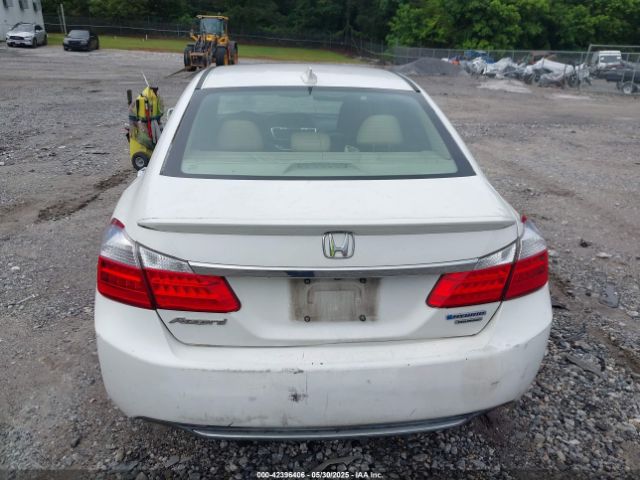 1HGCR6F7XFA010579 Honda Accord Hybrid Touring