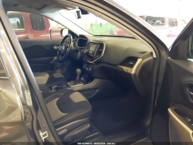 2018 JEEP CHEROKEE 1C4PJMCX8JD526558 Photo 4