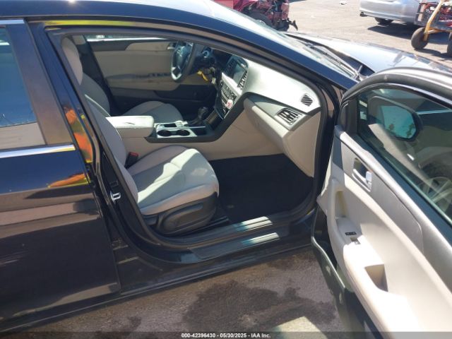 5NPE24AF0GH305666 Hyundai SONATA SE