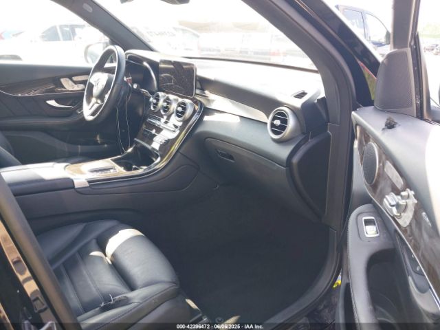 2022 MERCEDES-BENZ GLC 300 W1N0G8DB8NV351408 Photo 4