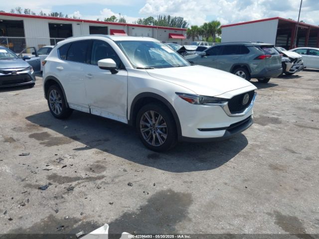 2021 MAZDA CX-5 JM3KFADM9M0471104