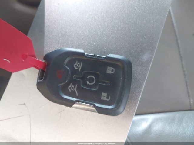 2018 CHEVROLET SUBURBAN 1GNSCHKC3JR285531 Photo 10