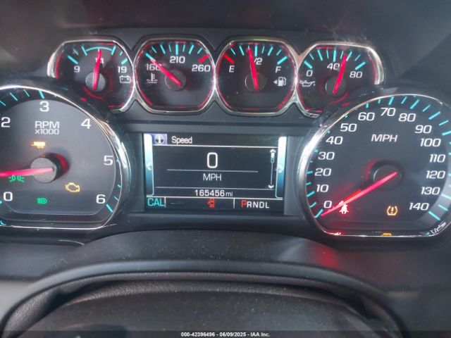2018 CHEVROLET SUBURBAN 1GNSCHKC3JR285531 Photo 6