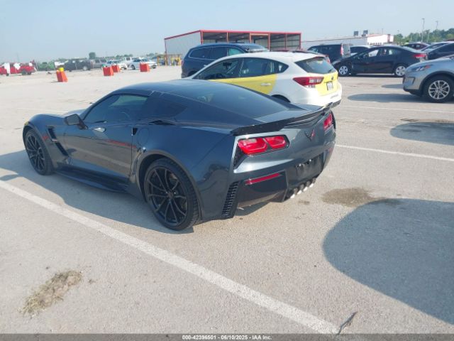 2019 CHEVROLET CORVETTE 1G1YW2D7XK5116017 Photo 2