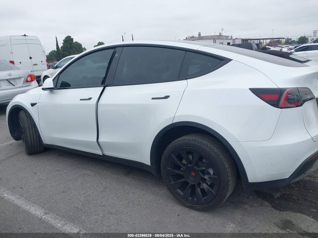 7SAYGDEE3PA055497 Tesla Model Y Awd/long Range Dual Motor All-wheel Drive
