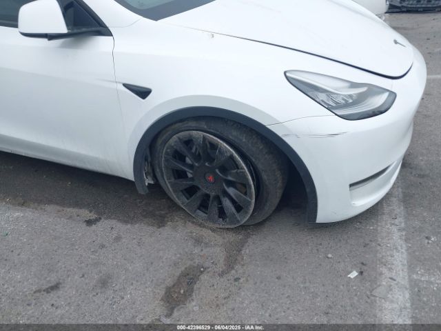 2023 TESLA MODEL Y 7SAYGDEE3PA055497 Photo 5