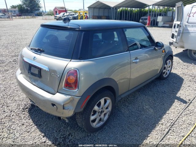 2008 MINI COOPER WMWMF33578TT63492 Photo 3