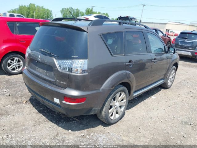 2010 MITSUBISHI OUTLANDER JA4AT3AW5AZ008425 Photo 3