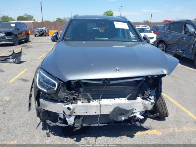 W1N0G8DB7NV331330 Mercedes-Benz m274