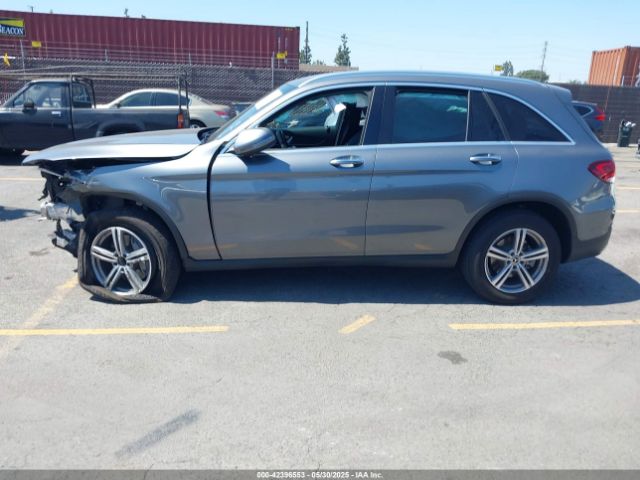 W1N0G8DB7NV331330 Mercedes-Benz m274