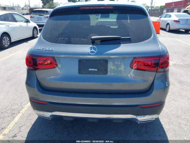 W1N0G8DB7NV331330 Mercedes-Benz m274